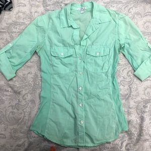 Mint James Perse button up shirt